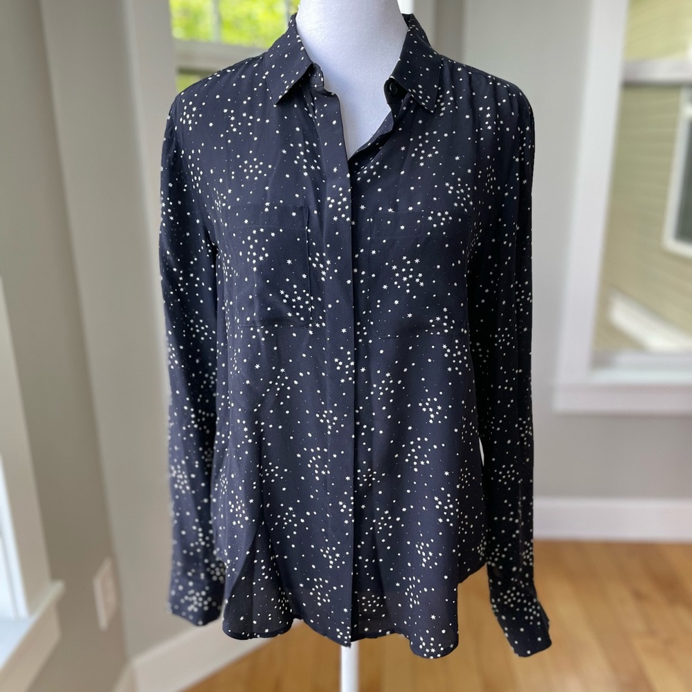 Ann Taylor Celestial Silk Button-up Blouse in Dark Blue w/White Stars - Size XS